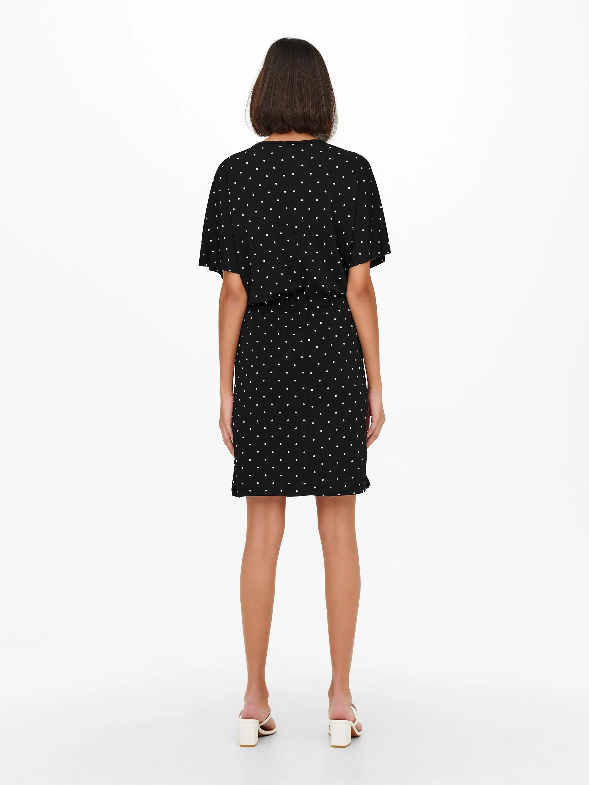 Alina Short Sleeved Dress - Black/White Dots