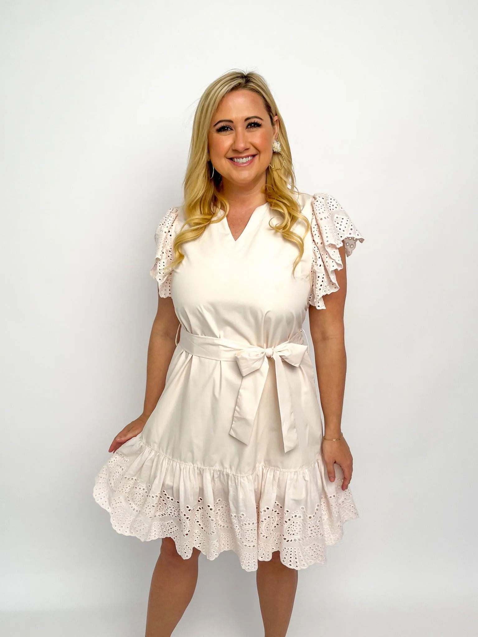 Cream Eyelet Sleeve Dress