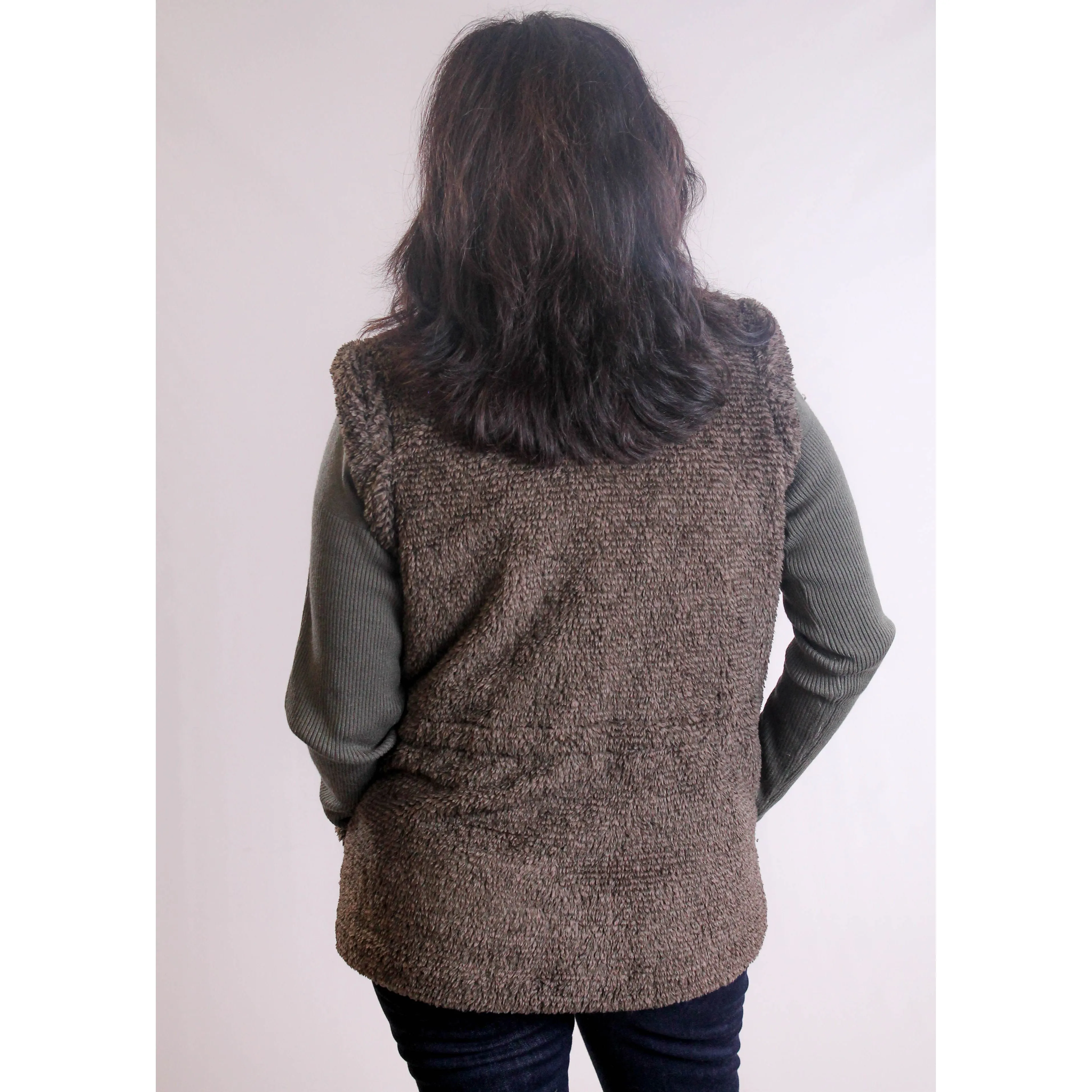 Democracy Cap Sleeve Faux Fur Vest with Zipper