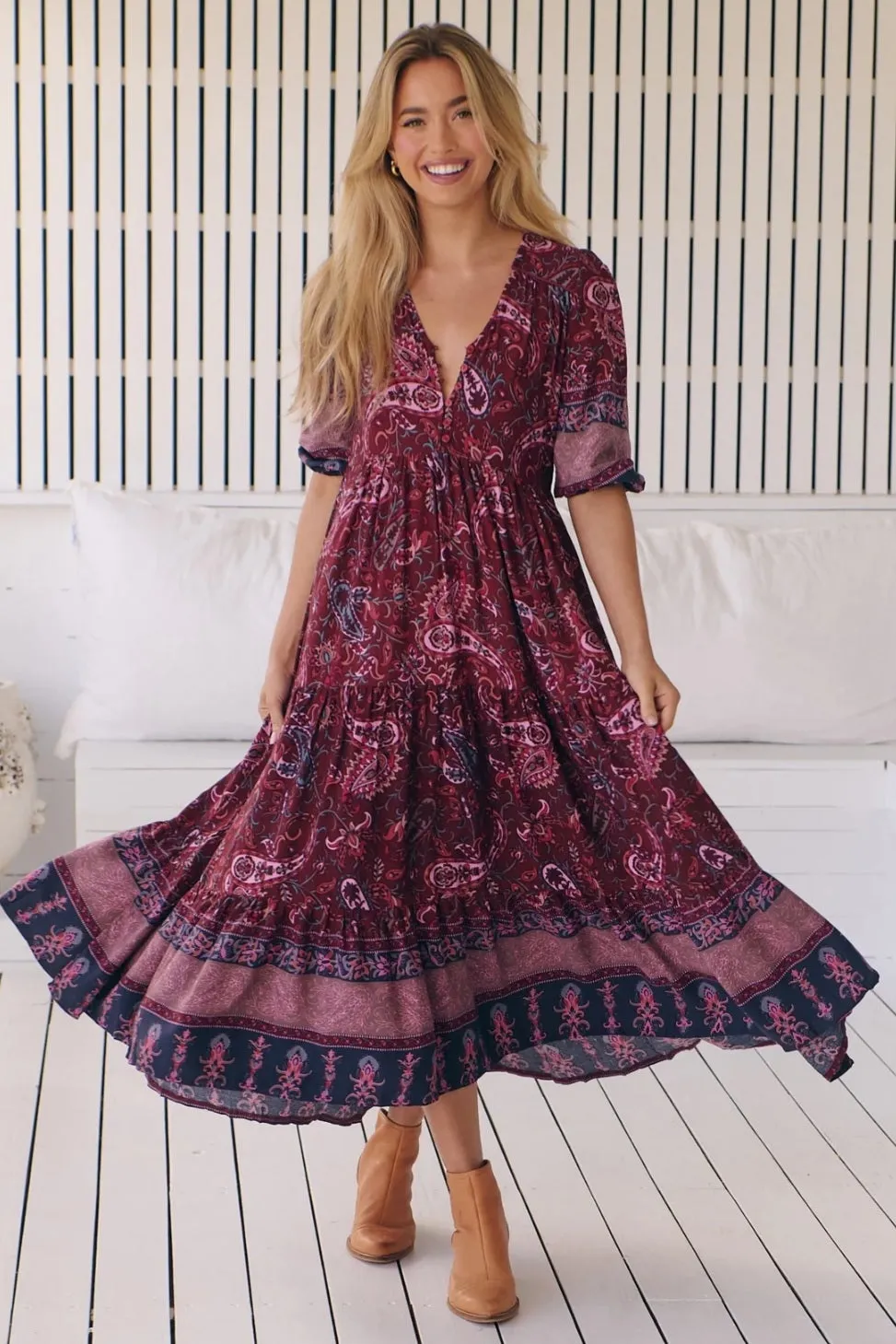 Jaase Eve Midi Dress