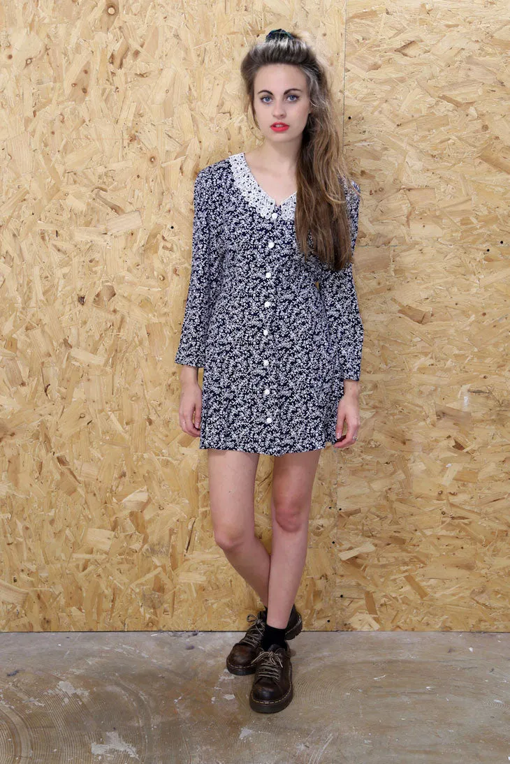 Lace Collared Floral Print Dress