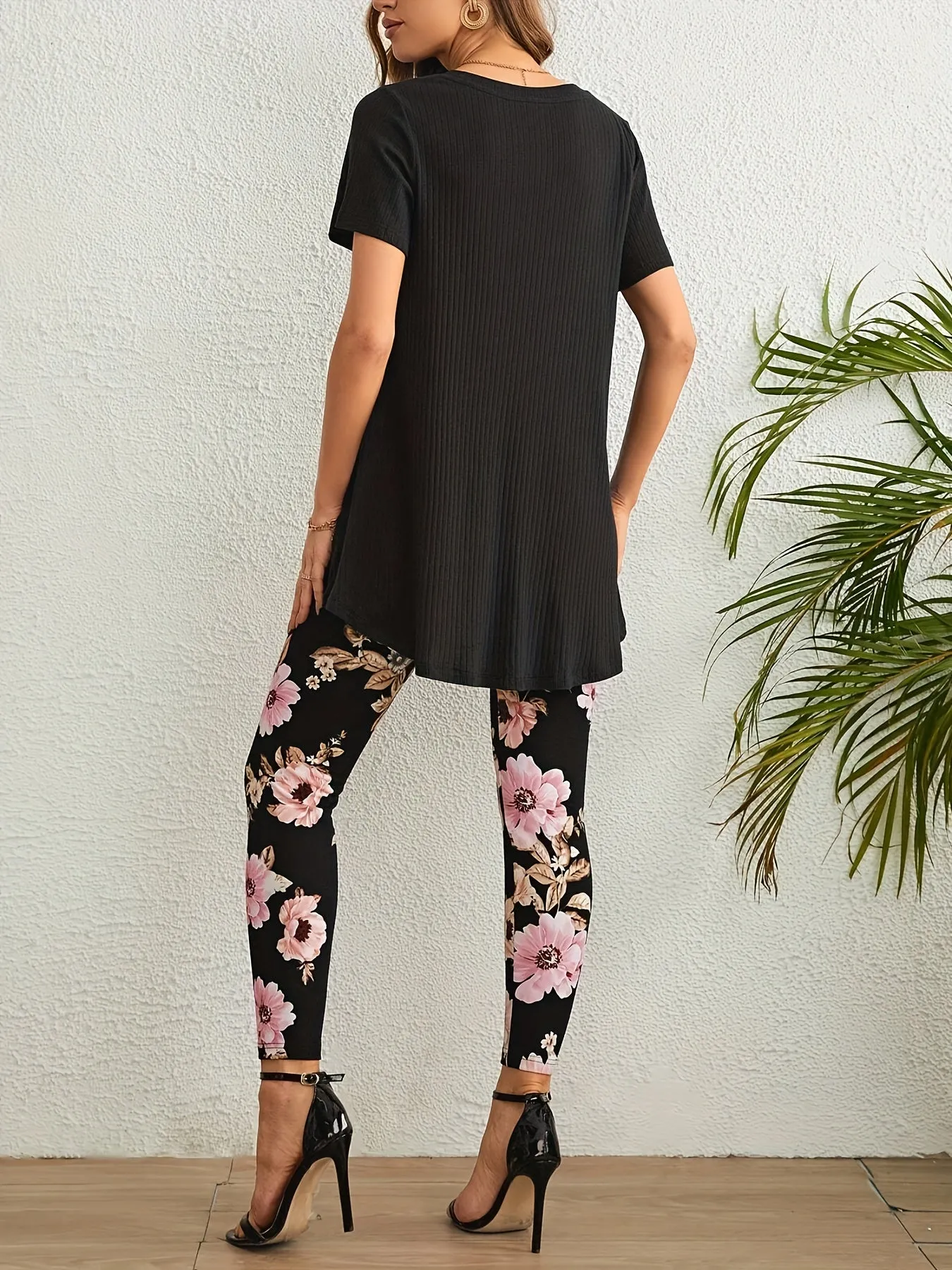 Two-Piece Casual Outfit - Crew Neck Short Sleeve T-Shirt & Asymmetrical Floral Pattern Slim Fit Pants - Polyester Micro Elasticity Knit Fabric, Random Printing, All Seasons, No Sheer