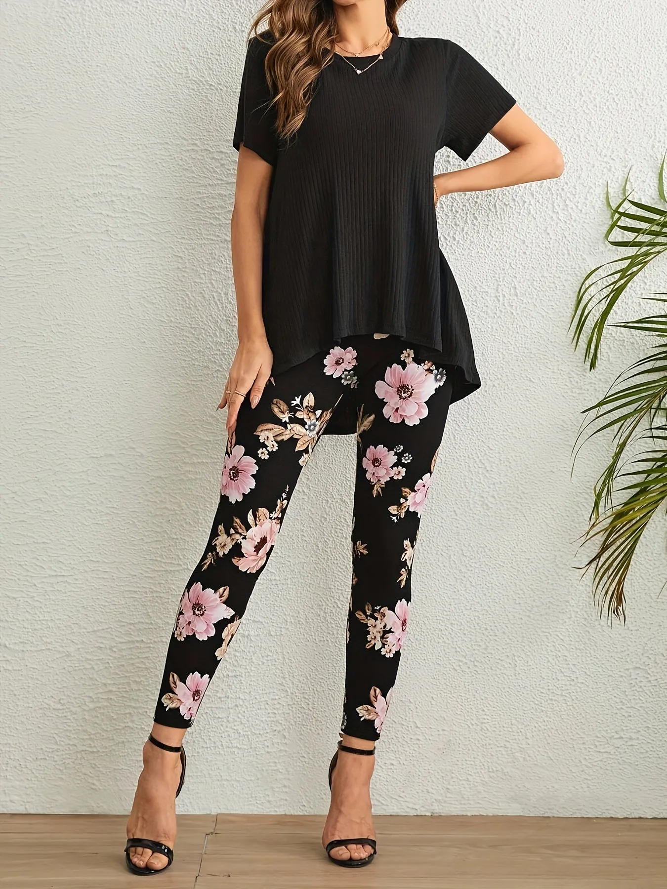 Two-Piece Casual Outfit - Crew Neck Short Sleeve T-Shirt & Asymmetrical Floral Pattern Slim Fit Pants - Polyester Micro Elasticity Knit Fabric, Random Printing, All Seasons, No Sheer